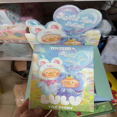 LuLu Pig Second Generation Winter's Embrace Series Blind Box Vinyl Dolls Cartoon Lulu Piggy Pig Cosplay Pendant
